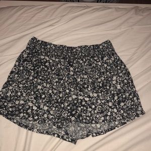 Black and white floral shorts from joe b